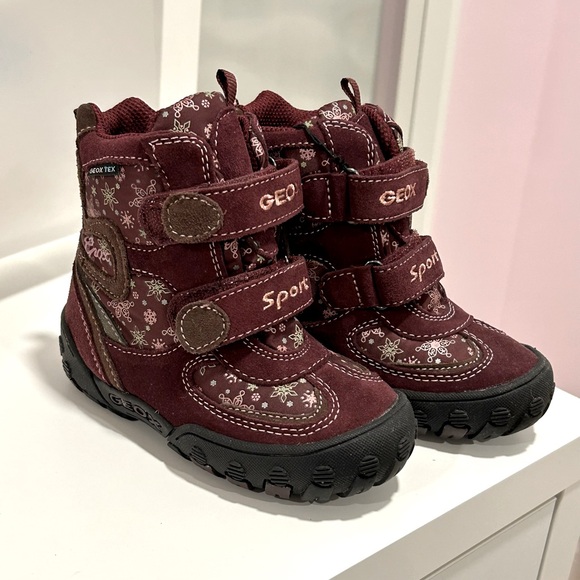Geox Winter Waterproof Boots - Picture 1 of 5